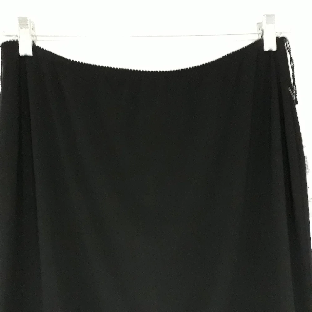 Patra pull on black skirt size 12